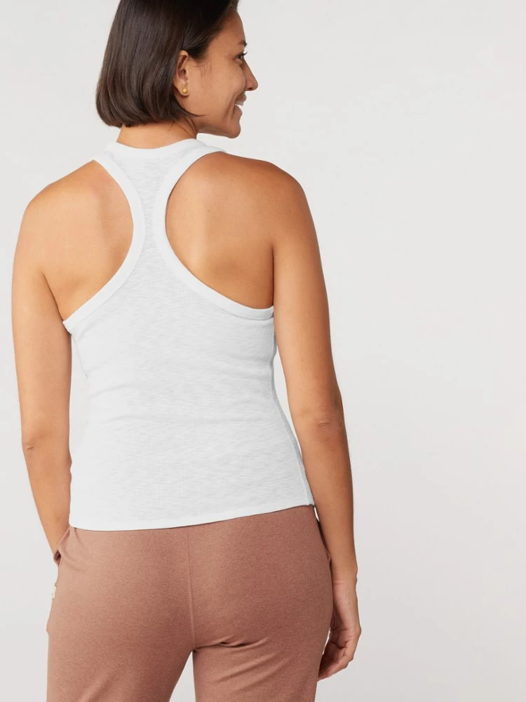 Vuori Sunrise High-Neck Tank Top - Women's 5 Vuori Sunrise High-Neck Tank Top - Women's - Image 3