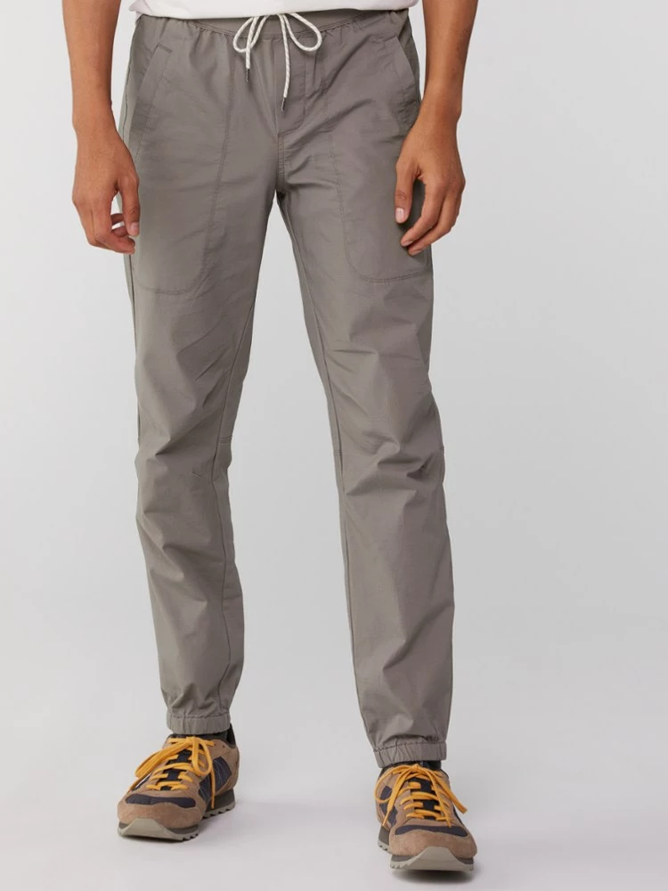 Vuori Ripstop Traveler Jogger Pants - Men's 4 Vuori Ripstop Traveler Jogger Pants - Men's - Image 2