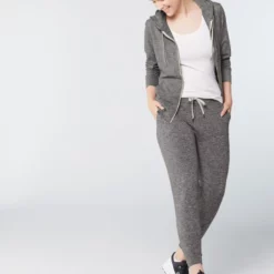 Vuori Halo Performance Hoodie 2.0 - Women's -Cheap ALPS Mountaineering Store 27967972 fe7b 49f4 aaad 4ae5c82febd1