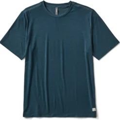 Vuori Current Tech T-Shirt - Men's -Cheap ALPS Mountaineering Store 27f91be5 b1e5 4819 818e f68b8e1d198b