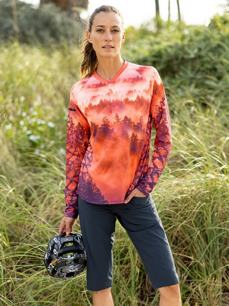 Terry Henley Bike Jersey - Women's 7 Terry Henley Bike Jersey - Women's - Image 5