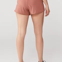 Vuori Clementine 2.0 Shorts - Women's 2.5" Inseam -Cheap ALPS Mountaineering Store 36c7001b 4b3a 4540 b9b4 0d3c351a0464