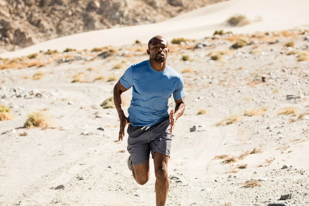 Vuori Tradewind Performance T-Shirt - Men's 7 Vuori Tradewind Performance T-Shirt - Men's - Image 6