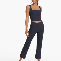 Vuori Mid-Rise Elevation Slim Bootcut Pants - Women's -Cheap ALPS Mountaineering Store 8c6454d4 524d 4771 867e 1aa326eff8f8