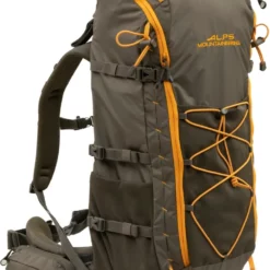 ALPS Mountaineering Abyss 55 Pack