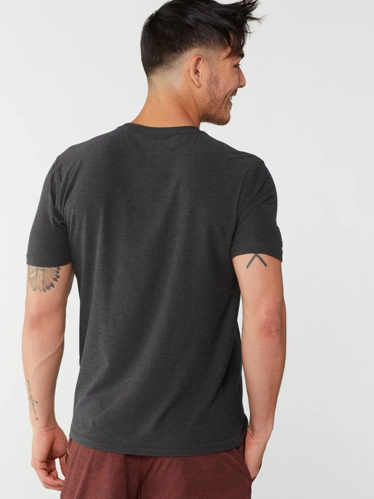 Vuori Strato Tech T-Shirt - Men's 5 Vuori Strato Tech T-Shirt - Men's - Image 3