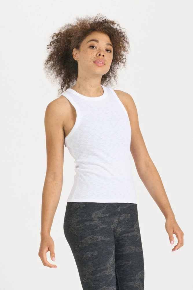 Vuori Sunrise High-Neck Tank Top - Women's 9 Vuori Sunrise High-Neck Tank Top - Women's - Image 7