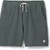 Vuori Kore Shorts - Men's 7.5" Inseam -Cheap ALPS Mountaineering Store ad7f15ba d3c6 4fb3 a983 b4a10079198d