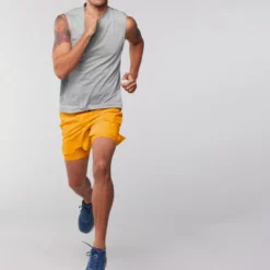 Vuori Zephyr Muscle T-Shirt - Men's 12 Vuori Zephyr Muscle T-Shirt - Men's -Cheap ALPS Mountaineering Store b0a48524 c179 459f bbc1 5e70635ee6a8