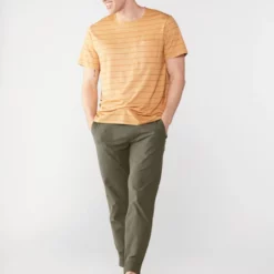 Vuori Meta Jogger Pants - Men's 14 Vuori Meta Jogger Pants - Men's -Cheap ALPS Mountaineering Store b504d0b6 1c1c 440a 9d80 cf79505646f0