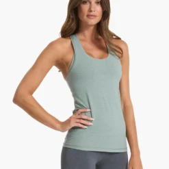Vuori Lux Performance Tank Top - Women's -Cheap ALPS Mountaineering Store bdca831c a47d 4332 b15b a11d40aaa1b7